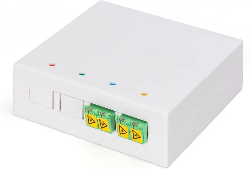 [B0DSZZKYDL] DIGITUS Caja FTTH - 2X LC/APC Dúplex con obturador - Fibra óptica monomodo - Caja de empalme de fibra óptica integrada - Clase de protección IP45 - Montaje en pared o en carril DIN - Blanco